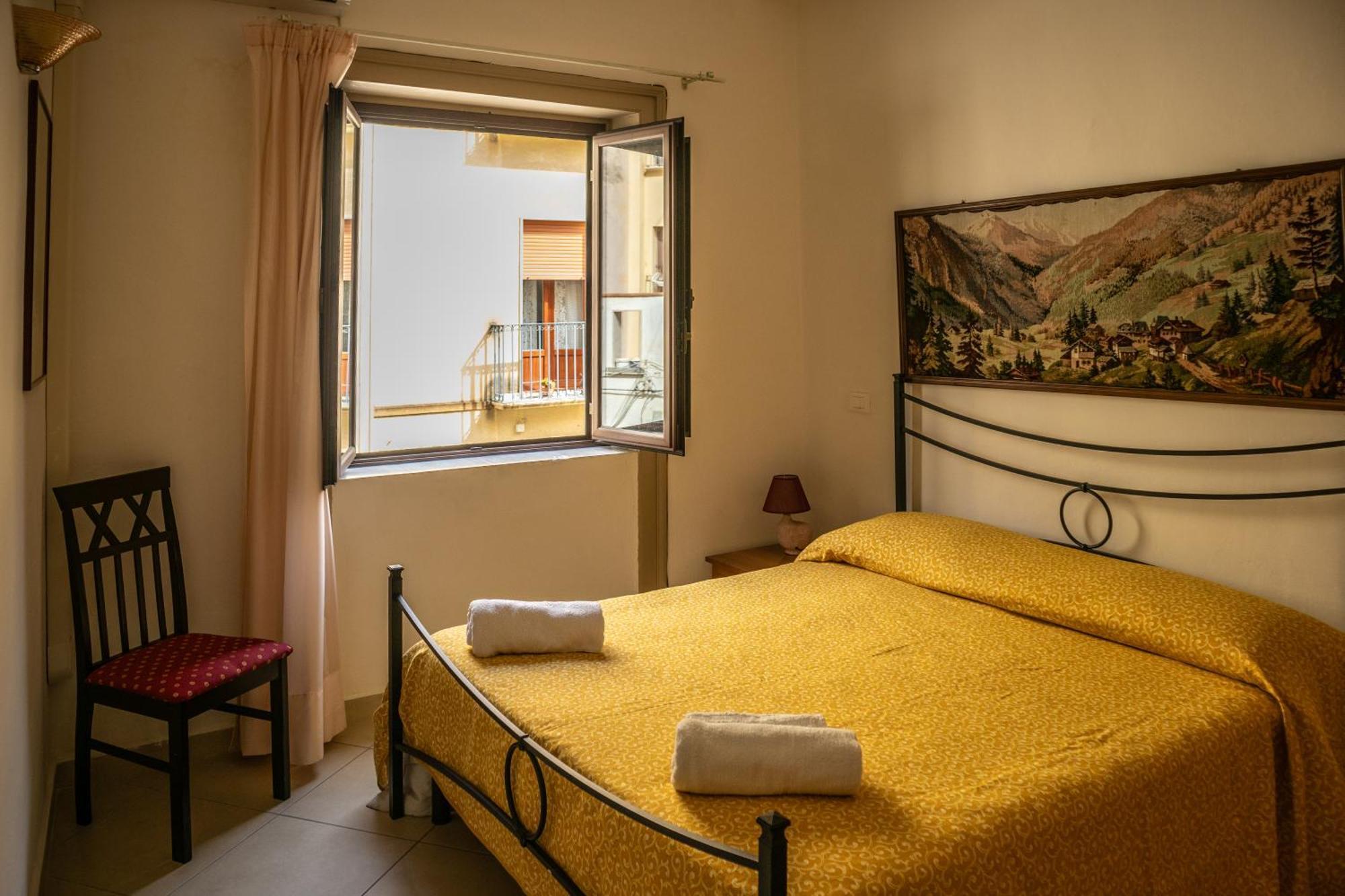 Antico Portale Apartment Трапани Екстериор снимка
